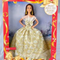 Barbie Holiday 2025 Latina