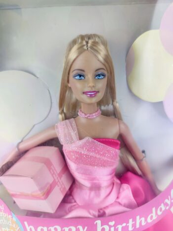 Barbie Happy Birthday de 2004 - Imagen 2