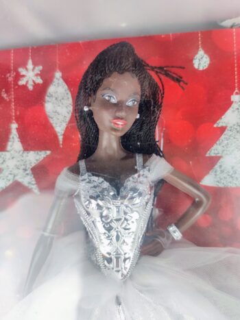 Barbie Holiday AA de 2021 - Imagen 2