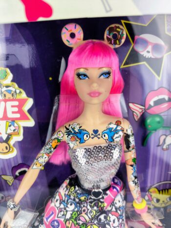 BARBIE tokidoki BLACK LABEL de 2014 - Imagen 2