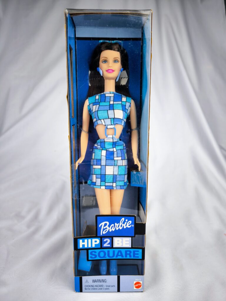 Barbie Hip 2 Be Square Brunette del 2000 | Becker Toys
