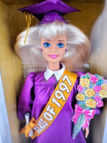 Barbie Graduation Class of 1997 - Imagen 2