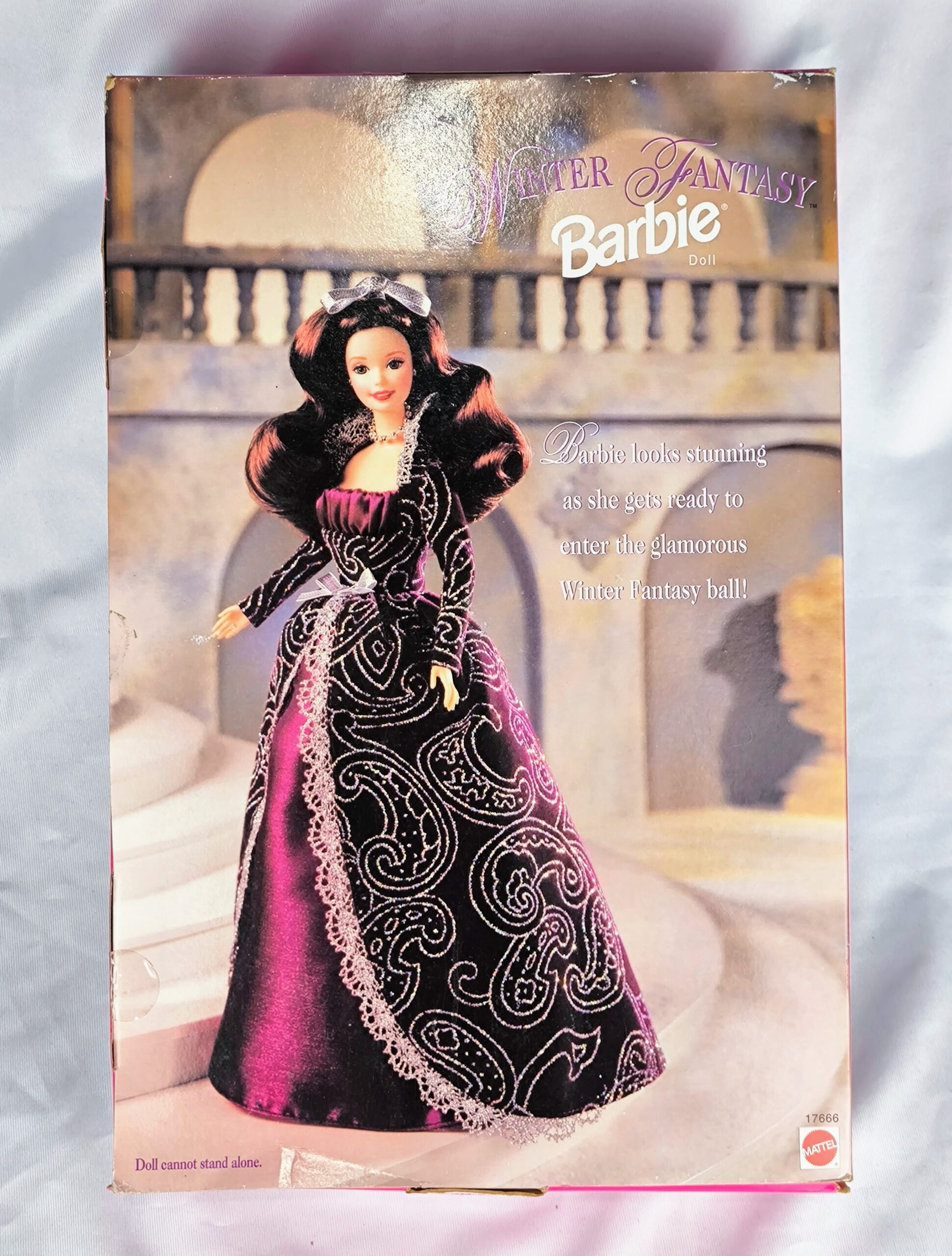 Barbie Winter Fantasy Brunette de 1996 - Imagen 3