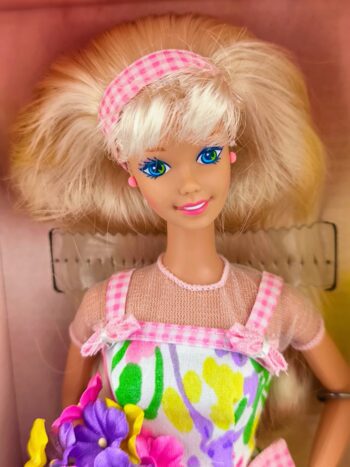 Barbie Spring Petals de 1996 - Imagen 2