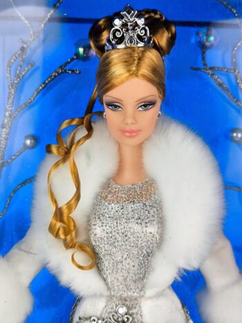 Barbie Holiday Visions Winter Fantasy de 2003 - Imagen 2