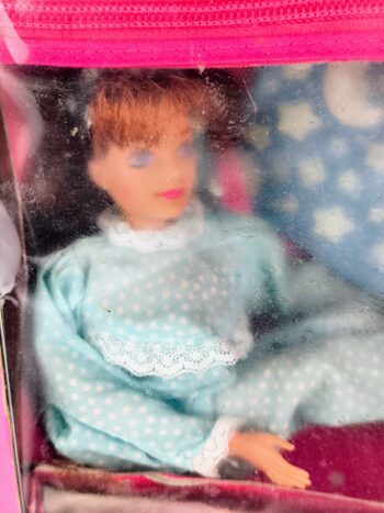 Midge Slumber Party de 1994 - Imagen 2