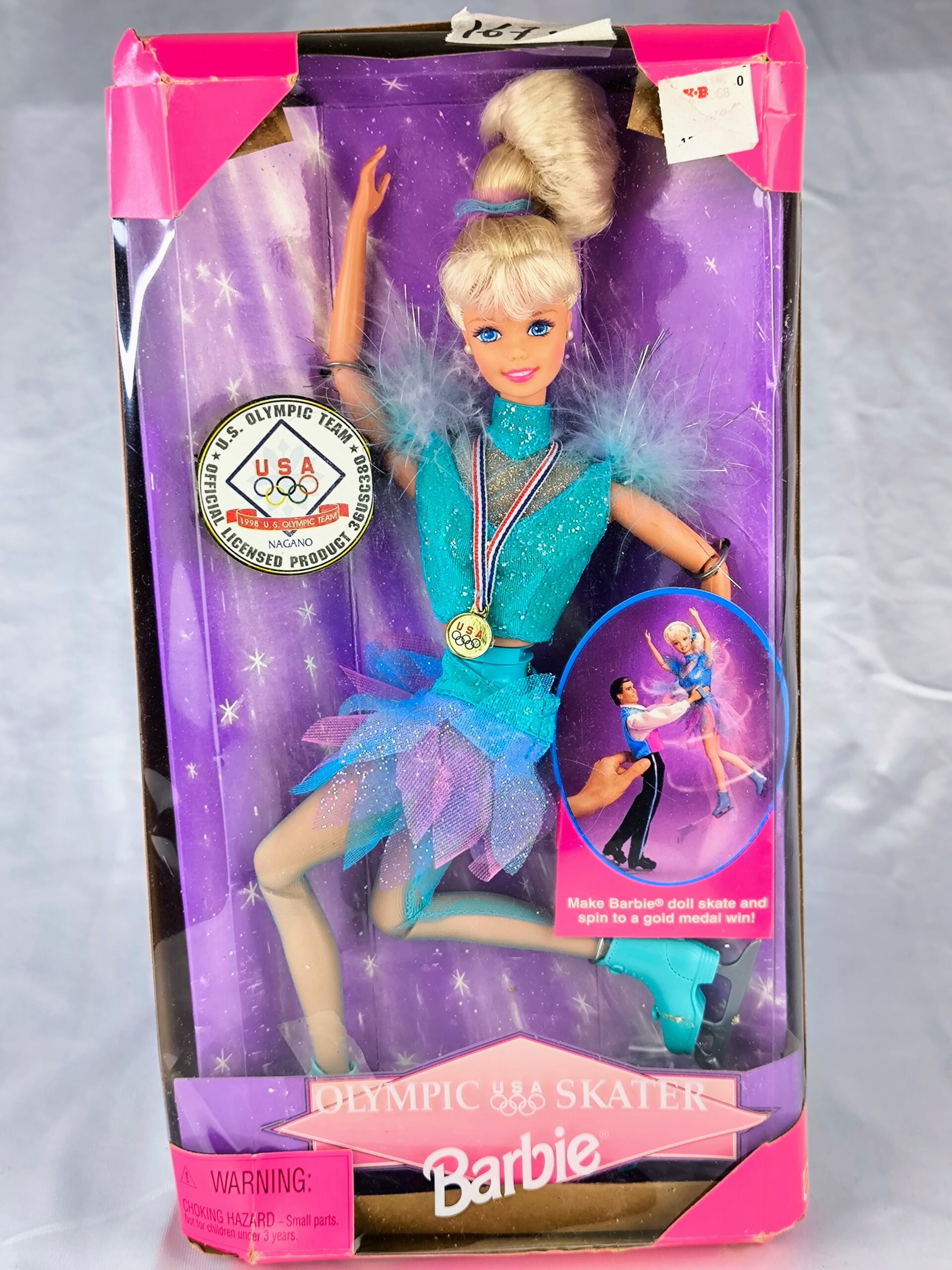 Barbie Olympic Skater de 1997 (caja dañada)