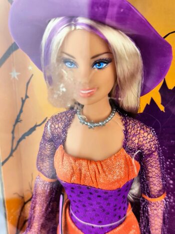 Barbie Halloween Treat de 2008 - Imagen 8