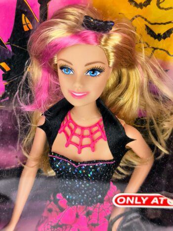 Barbie Happy Halloween de 2014 - Imagen 2