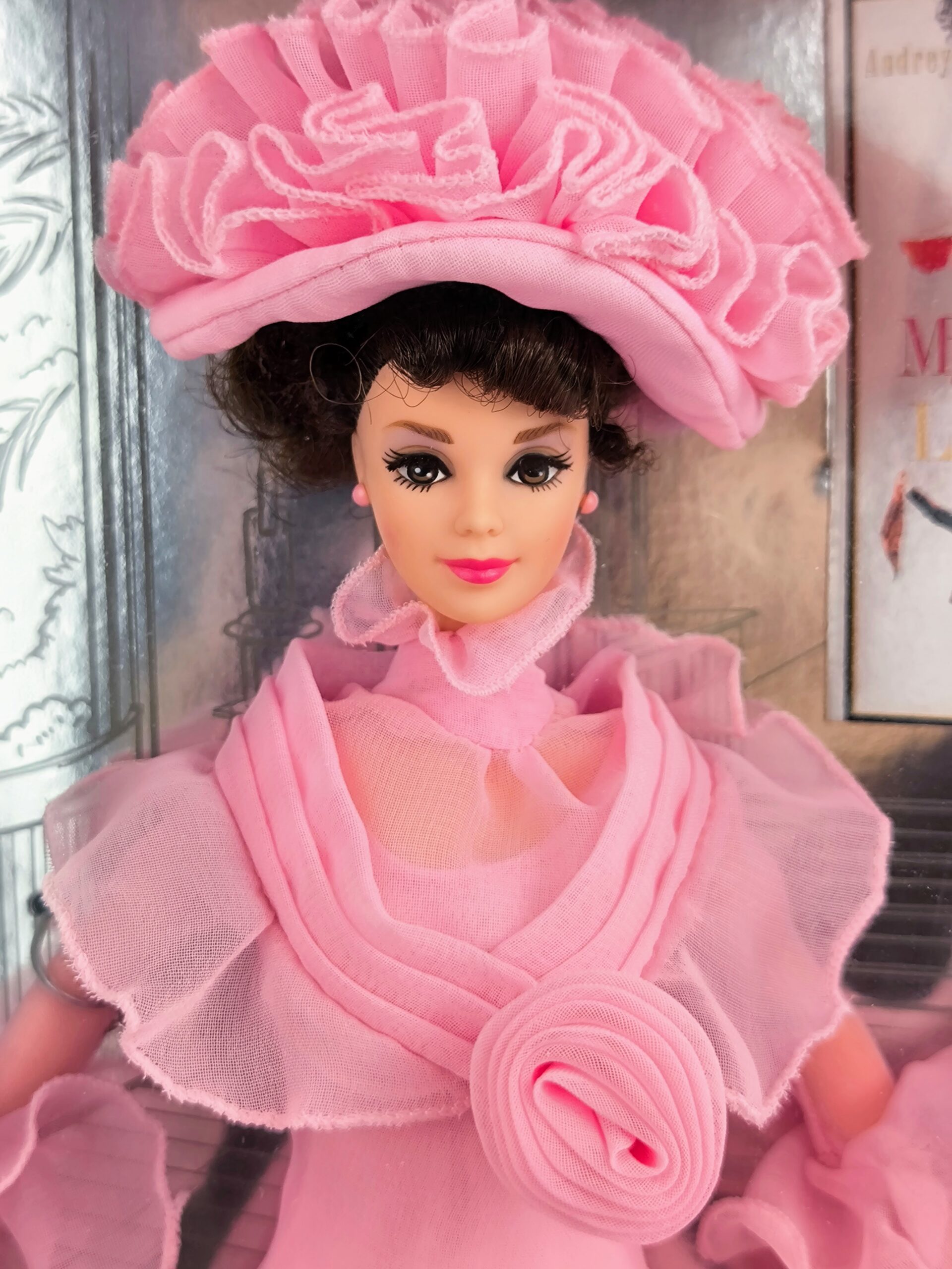 Barbie as Eliza Doolittle My Fair Lady Vestido Rosa de 1995 - Imagen 2